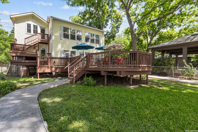 157 LAKE BND, Mcqueeney, TX 78123