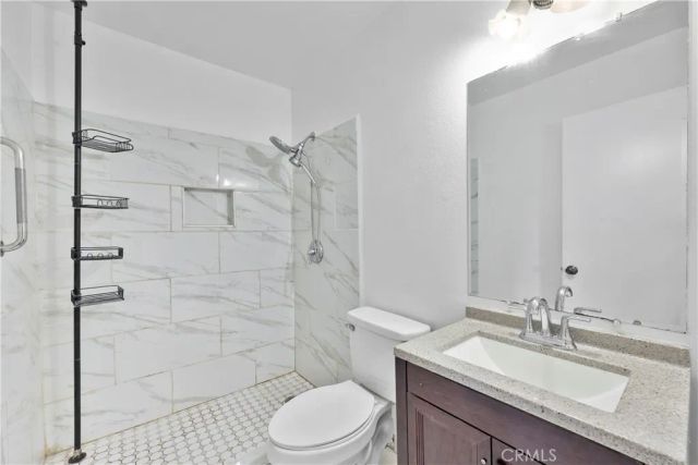 1123 W Sierra Madre Avenue 1, Azusa, CA 91702