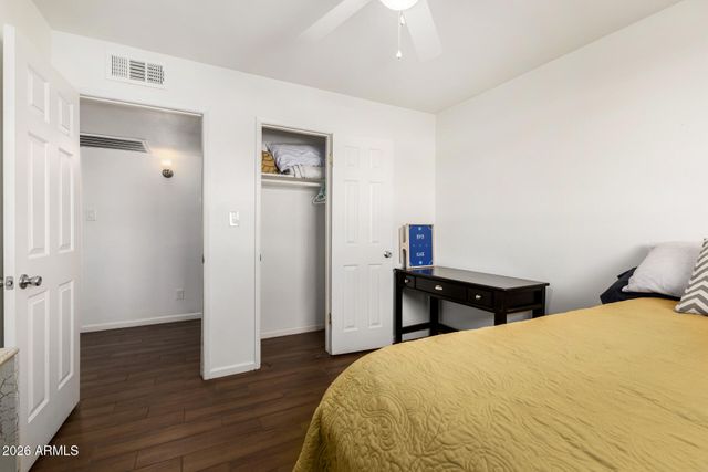 2249 E GREENWAY Road, Phoenix, AZ 85022