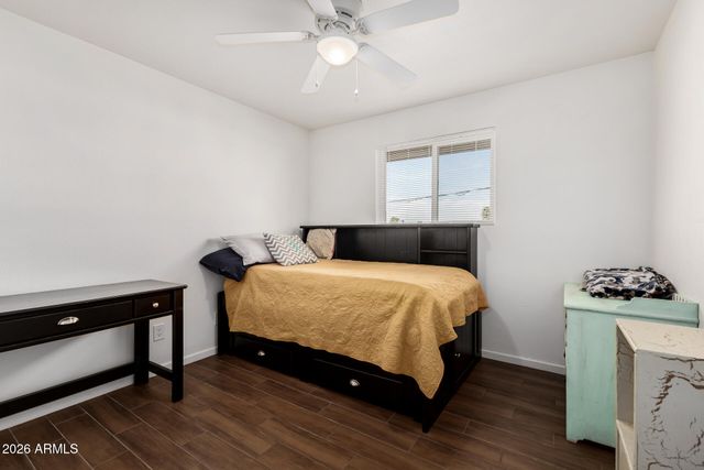 2249 E GREENWAY Road, Phoenix, AZ 85022