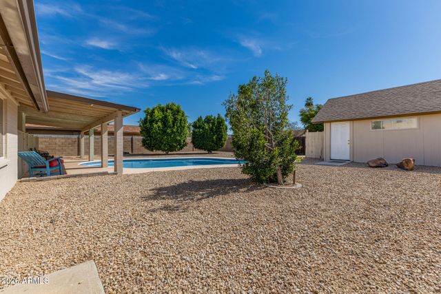2249 E GREENWAY Road, Phoenix, AZ 85022