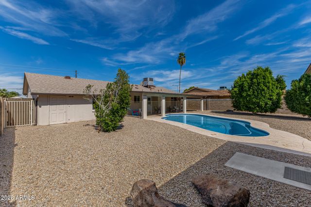 2249 E GREENWAY Road, Phoenix, AZ 85022