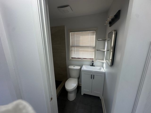 410 Ivanhoe Road, Grayslake, IL 60030