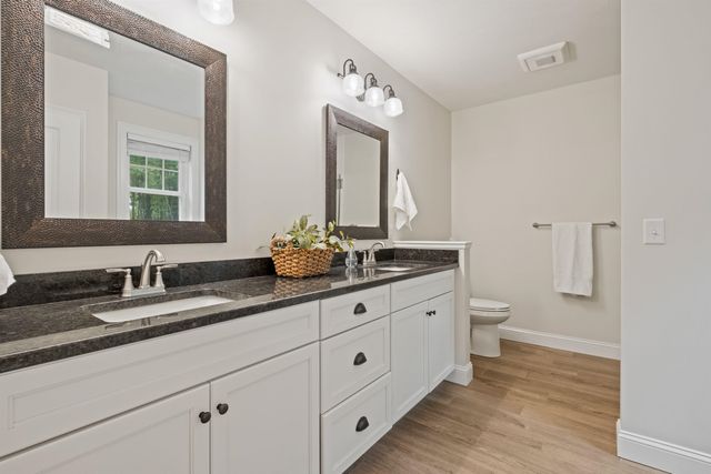 5 Hamilton Court, Bow, NH 03304