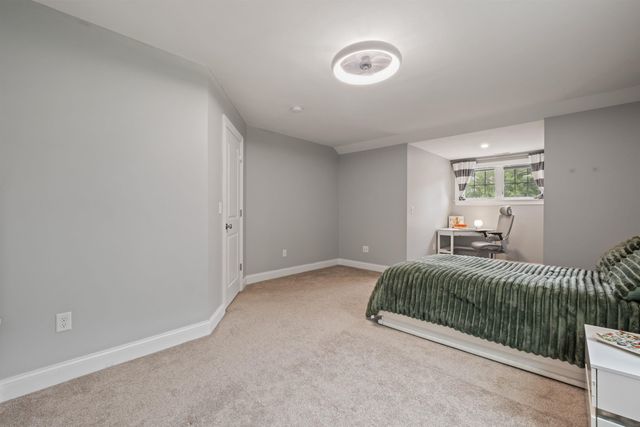 5 Hamilton Court, Bow, NH 03304