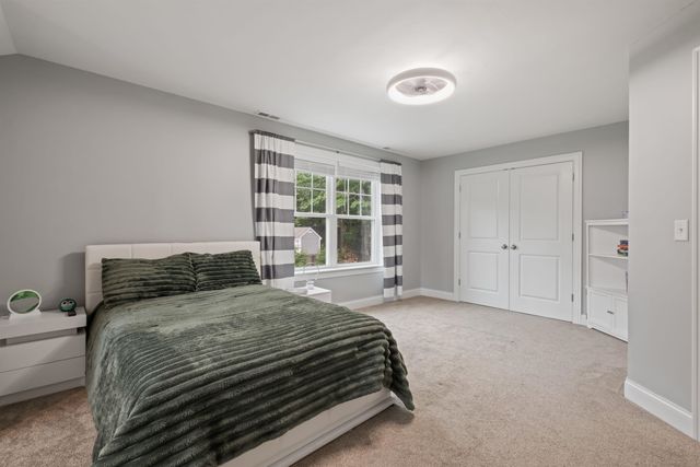 5 Hamilton Court, Bow, NH 03304