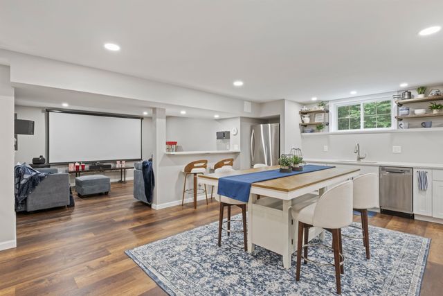 5 Hamilton Court, Bow, NH 03304