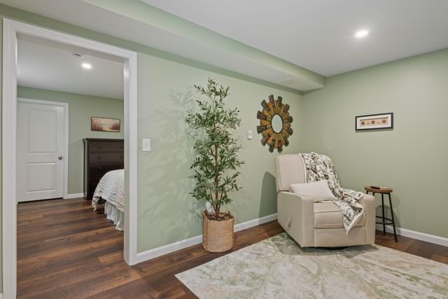 5 Hamilton Court, Bow, NH 03304