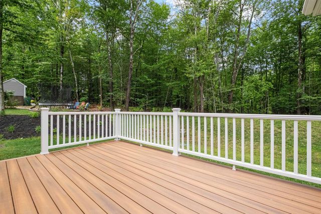 5 Hamilton Court, Bow, NH 03304