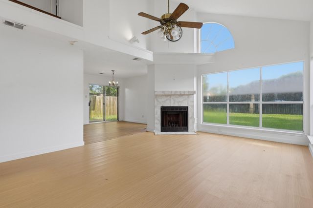 810 Derby Lane, Missouri City, TX 77489
