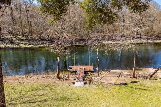 498 SW MANATEE TERRACE, Fort White, FL 32038