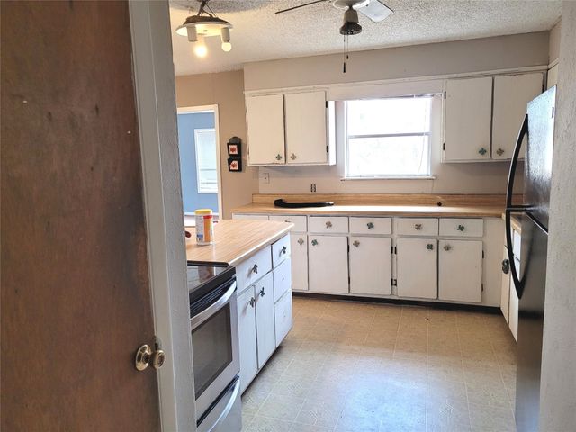 175 COZY LN, Reno, TX 75462