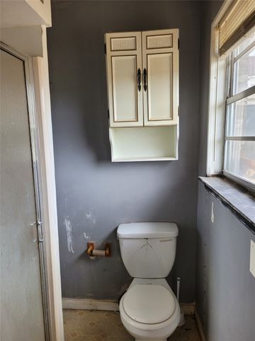 175 COZY LN, Reno, TX 75462