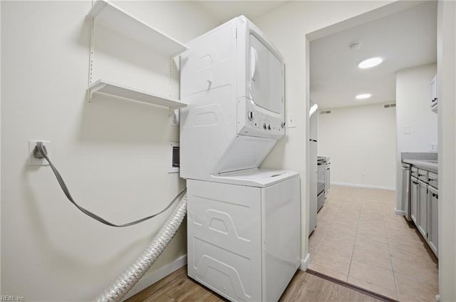 613 Pylon CT, Virginia Beach, VA 23462