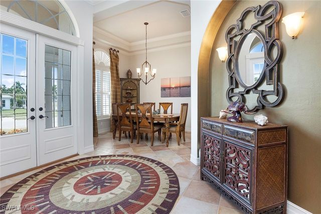 93 S Seas CT, Marco Island, FL 34145