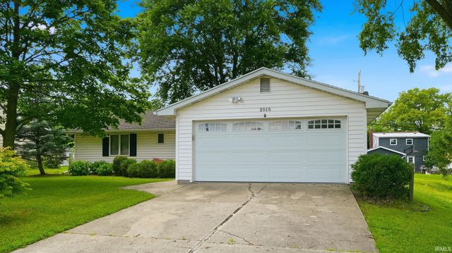 2515 Clifton Hills Drive, Fort Wayne, IN 46808