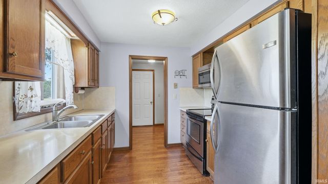 2515 Clifton Hills Drive, Fort Wayne, IN 46808