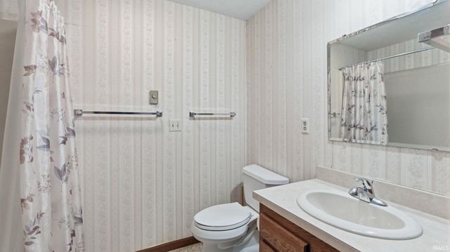 2515 Clifton Hills Drive, Fort Wayne, IN 46808