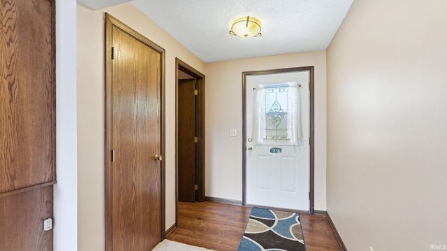 2515 Clifton Hills Drive, Fort Wayne, IN 46808