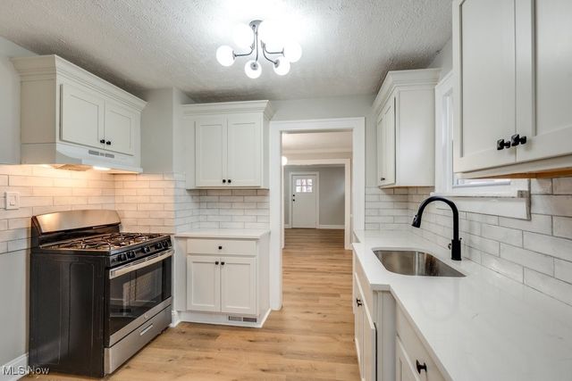 19331 Ormiston Avenue, Euclid, OH 44119