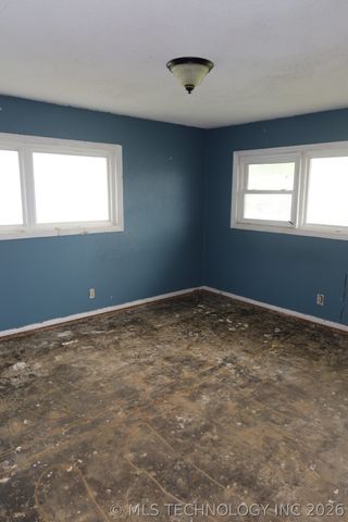 3606 Idaho Avenue, Bartlesville, OK 74006