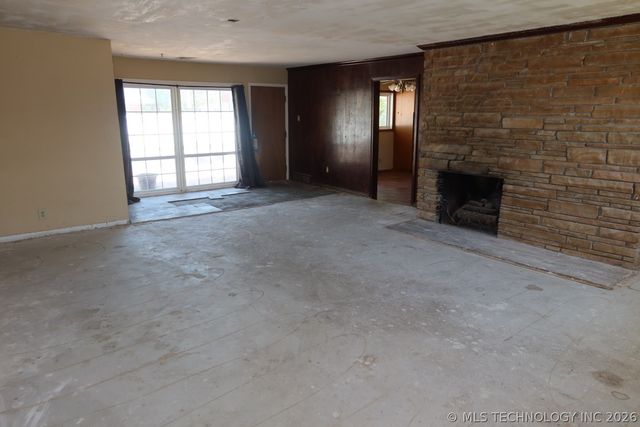 3606 Idaho Avenue, Bartlesville, OK 74006