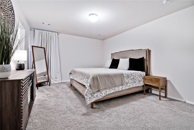 2805 Bauer Street, Pea Ridge, AR 72751