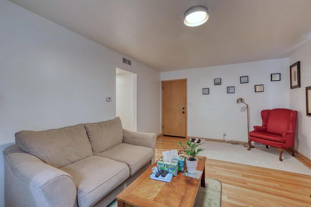 8508 Keefe AVENUE, Milwaukee, WI 53222