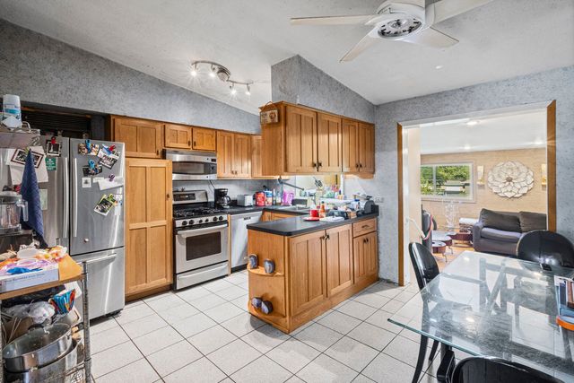 8530 W 135th Street, Orland Park, IL 60462