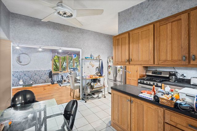 8530 W 135th Street, Orland Park, IL 60462