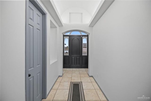 604 Hackberry, Mission, TX 78572