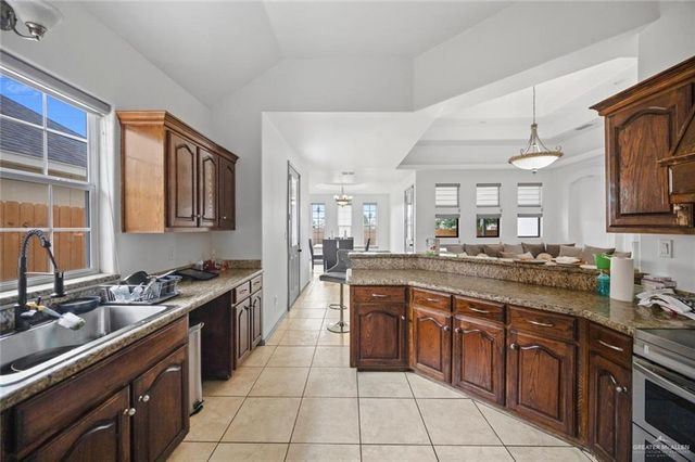 604 Hackberry, Mission, TX 78572