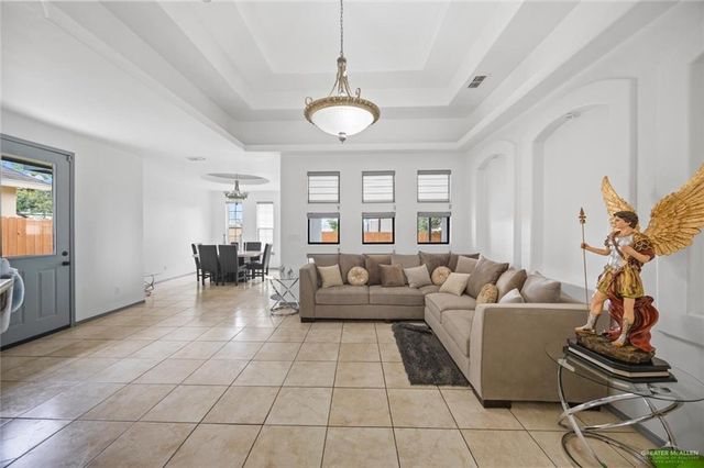 604 Hackberry, Mission, TX 78572