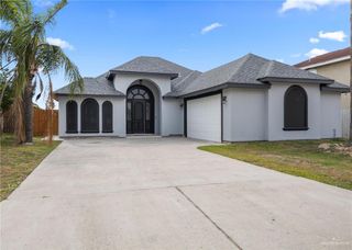 604 Hackberry, Mission, TX 78572