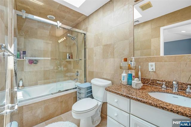 69 Columbia Avenue B, Cliffside Park, NJ 07010