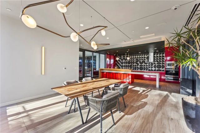 1100 S Grand Avenue 109, Los Angeles, CA 90015