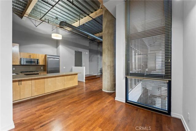 1100 S Grand Avenue 109, Los Angeles, CA 90015