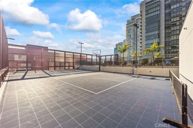 1100 S Grand Avenue 109, Los Angeles, CA 90015