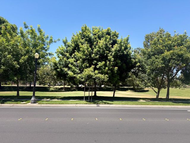2383 Greger St, Oakdale, CA 95361
