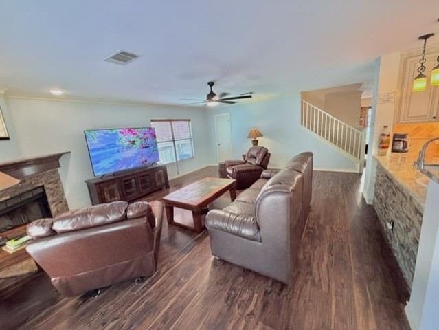 4508 Moose DR, Austin, TX 78749