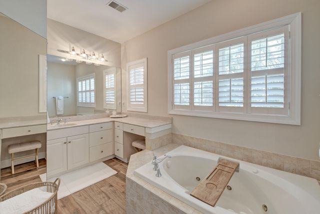 4002 Colonel Vanderhorst Circle, Mount Pleasant, SC 29466