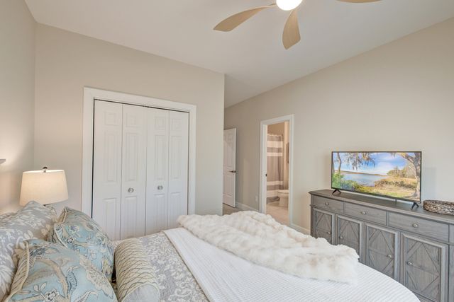 4002 Colonel Vanderhorst Circle, Mount Pleasant, SC 29466