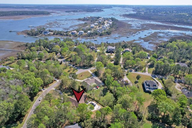 4002 Colonel Vanderhorst Circle, Mount Pleasant, SC 29466