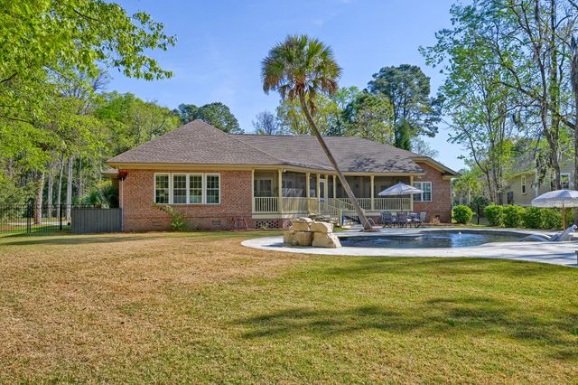 4002 Colonel Vanderhorst Circle, Mount Pleasant, SC 29466