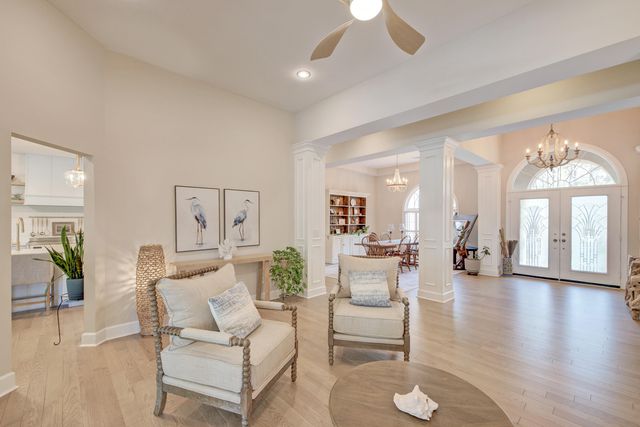 4002 Colonel Vanderhorst Circle, Mount Pleasant, SC 29466