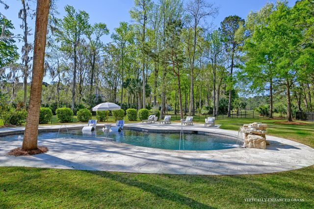 4002 Colonel Vanderhorst Circle, Mount Pleasant, SC 29466