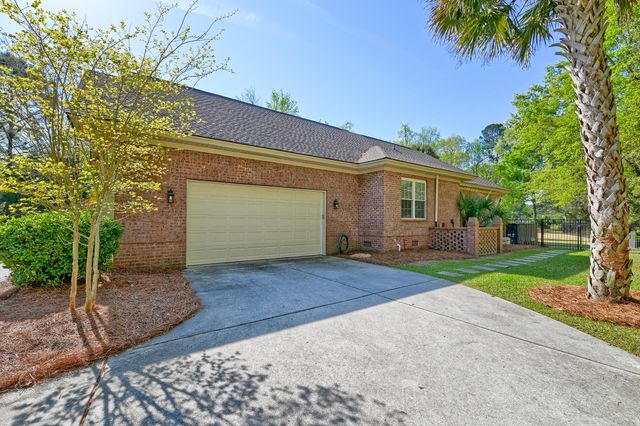 4002 Colonel Vanderhorst Circle, Mount Pleasant, SC 29466