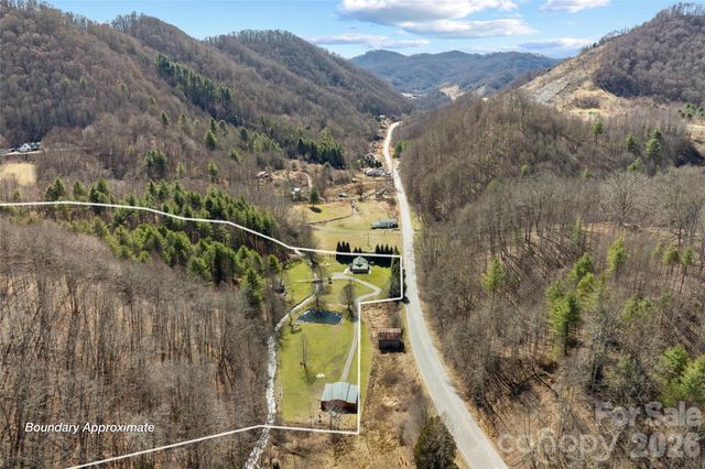 12892 US 23 Highway, Mars Hill, NC 28754