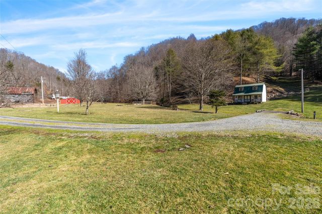 12892 US 23 Highway, Mars Hill, NC 28754