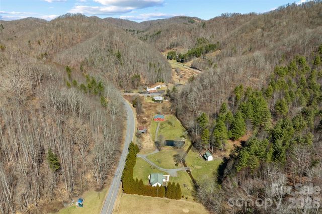 12892 US 23 Highway, Mars Hill, NC 28754